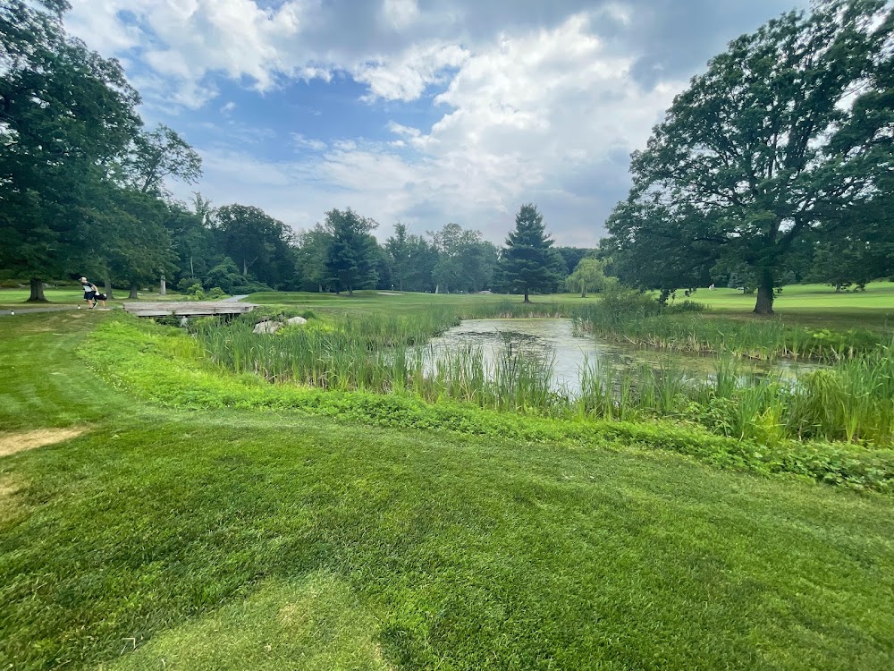 Saxon Woods Golf Course
